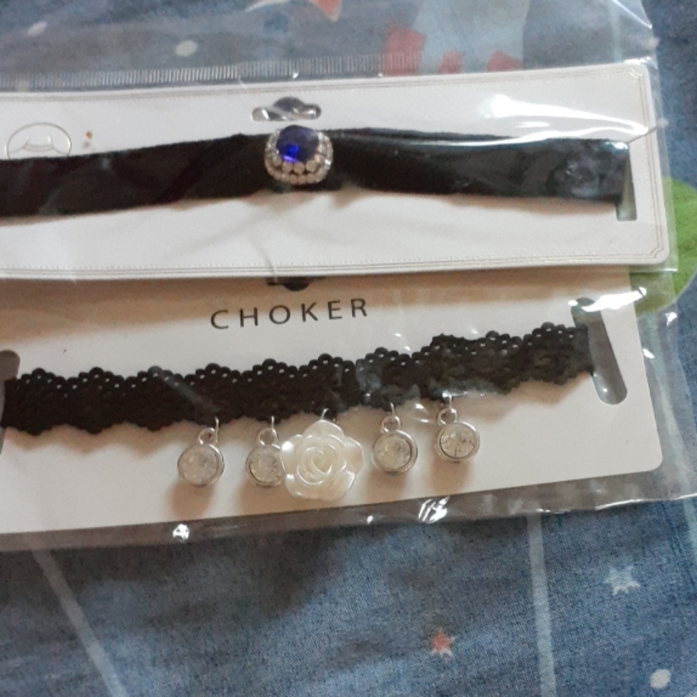 Accessories - Picture 2 of 2